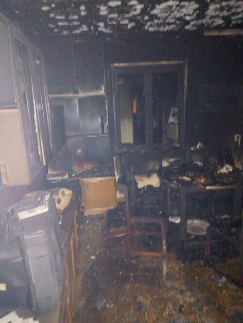 Incendio de vivienda en Villanueva de la Fuente y de un vehículo en Argamasilla de Alba