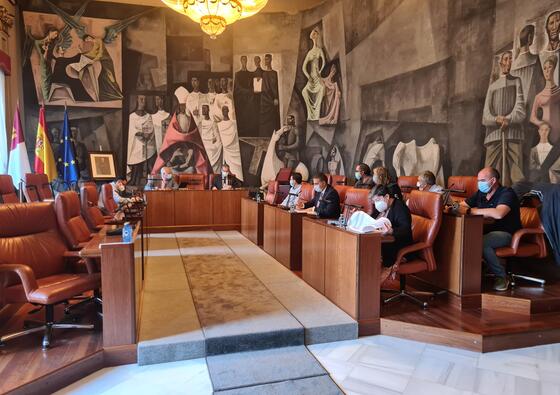 El SCIS aprueba una inversión de 5,14 millones de euros para renovar la flota móvil de los parques de bomberos